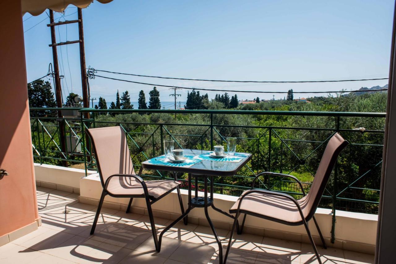 Lovely Apartment Next To The Sea Lygia Korinthias Ligia  Buitenkant foto